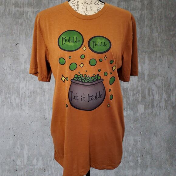 Hocus Pocus Bubble Bubble I'm in Trouble Tee Large - Picture 1 of 4